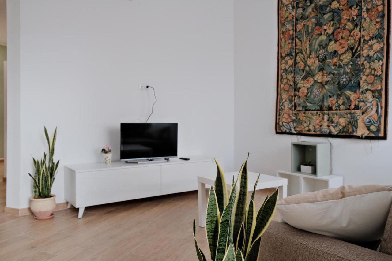 Relax-Comfort-Home City Center Porto Torres Esterno foto